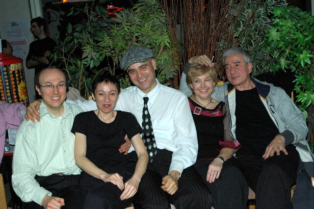min 2006 02 12 agora 094